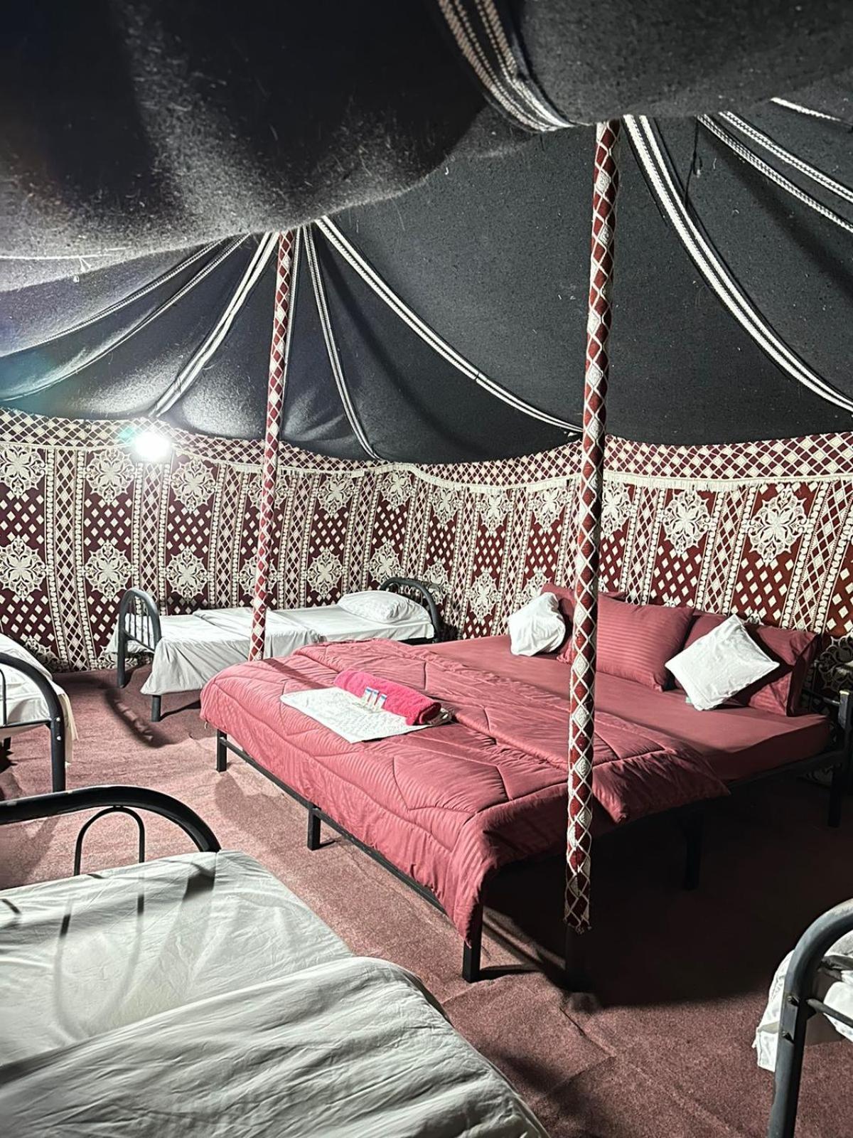 Готель Wahiba Bedouin Rustic Camp Bidiya Екстер'єр фото